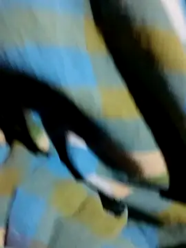 Snapshot of hq9870a chatting on 11/08/25, 03:50 hq9870a online show from 11/08/25, 03:50