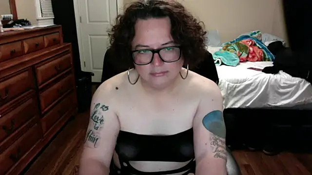 SelenaVianca online show from 11/27/25, 06:59