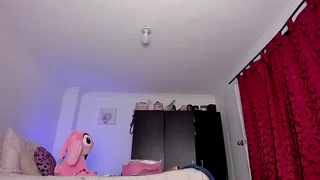 AlondraDiossa03 online show from 01/24/25, 08:00