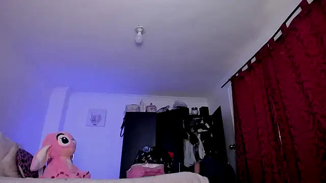 AlondraDiossa03 online show from 02/04/25, 08:06