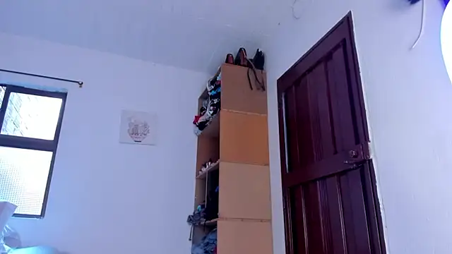 AlondraDiossa03 online show from 10/06/25, 07:55