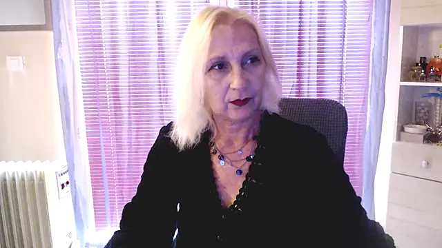 Snapshot of Ala-N-Dala chatting on 02/06/25, 11:32 Ala-N-Dala online show from 02/06/25, 11:32