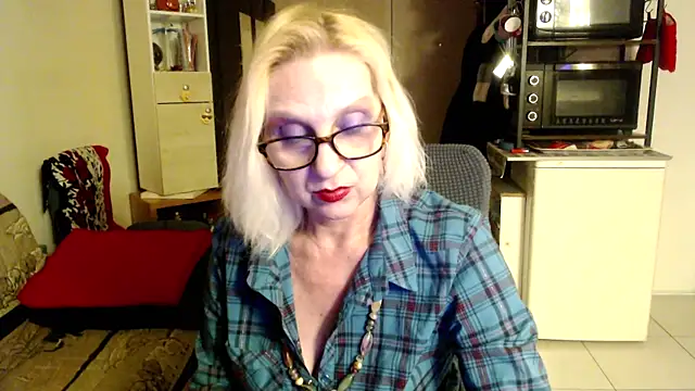 Snapshot of Ala-N-Dala chatting on 03/19/25, 02:16 Ala-N-Dala online show from 03/19/25, 02:16