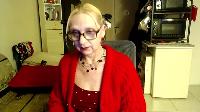 Snapshot of Ala-N-Dala chatting on 03/19/25, 11:03 Ala-N-Dala online show from 03/19/25, 11:03