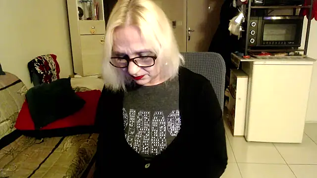 Snapshot of Ala-N-Dala chatting on 03/21/25, 10:06 Ala-N-Dala online show from 03/21/25, 10:06