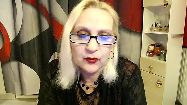 Snapshot of Ala-N-Dala chatting on 12/04/25, 09:34 Ala-N-Dala online show from 12/04/25, 09:34