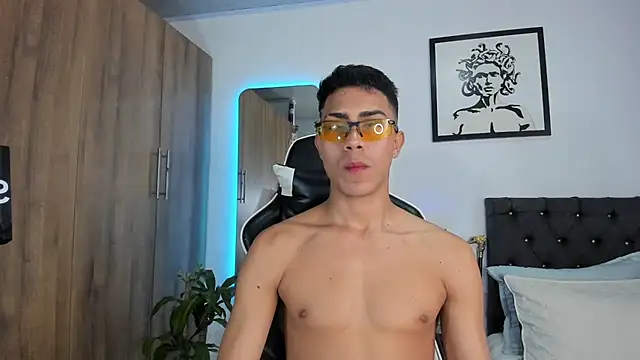 AlanNaughty online show from 04/18/26, 10:10