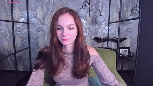 Snapshot of MirandaGlow chatting on 02/07/25, 05:52 MirandaGlow online show from 02/07/25, 05:52