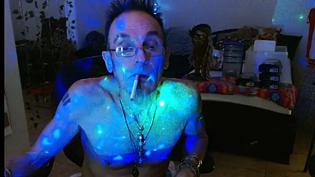 Snapshot of mycock2474u chatting on 03/03/25, 07:43 mycock2474u online show from 03/03/25, 07:43