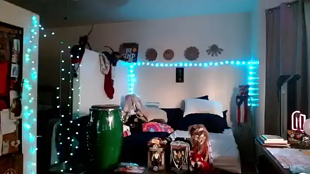 Snapshot of mycock2474u chatting on 09/27/25, 12:59 mycock2474u online show from 09/27/25, 12:59