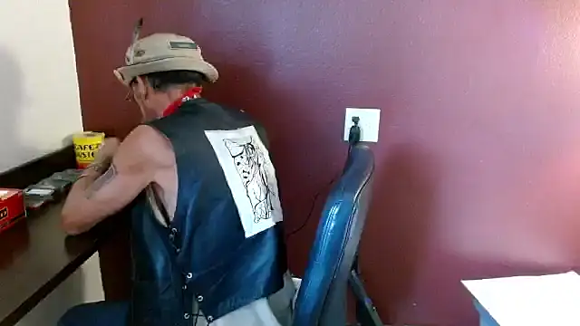 Snapshot of mycock2474u chatting on 11/02/25, 05:04 mycock2474u online show from 11/02/25, 05:04