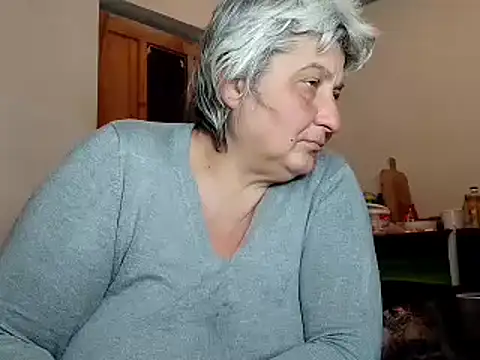 Snapshot of ExquisiteMature chatting on 03/04/25, 06:50 ExquisiteMature online show from 03/04/25, 06:50
