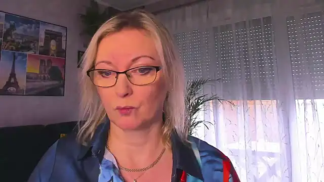 vanessa chat online show from 02/10/26, 02:10