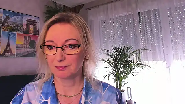 vanessa chat online show from 03/31/26, 01:22