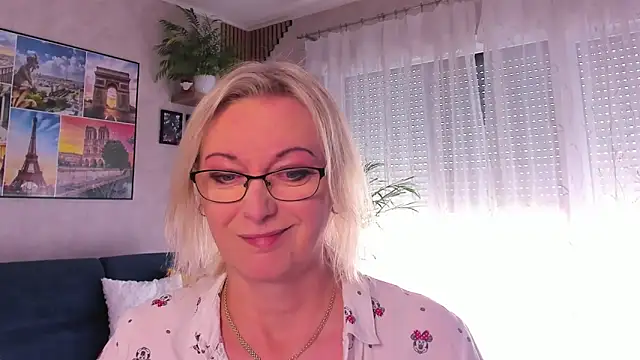 vanessa chat online show from 04/30/26, 01:28