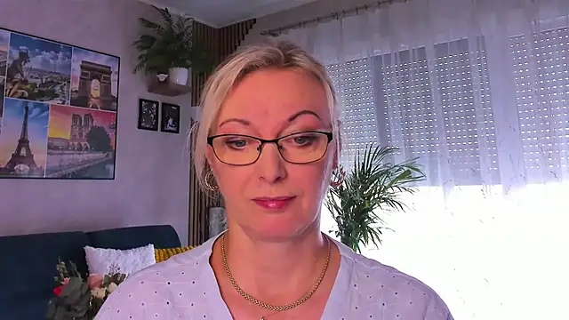 vanessa chat online show from 05/11/26, 02:56