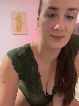 EllaMae online show from 02/26/25, 05:50