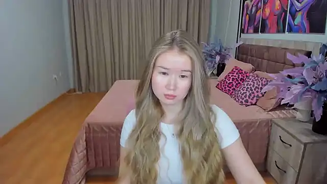 PollyOcean online show from 02/10/25, 01:44