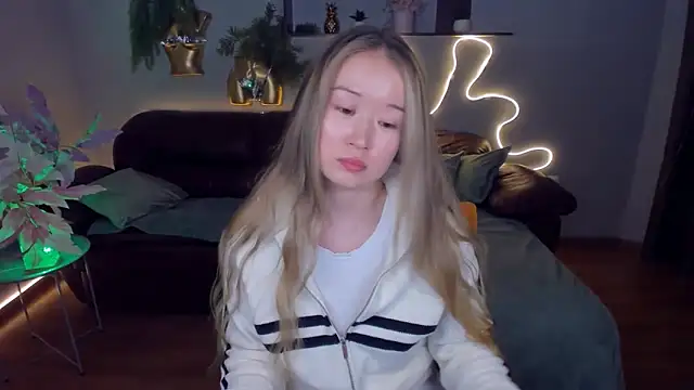 PollyOcean online show from 03/05/25, 02:01