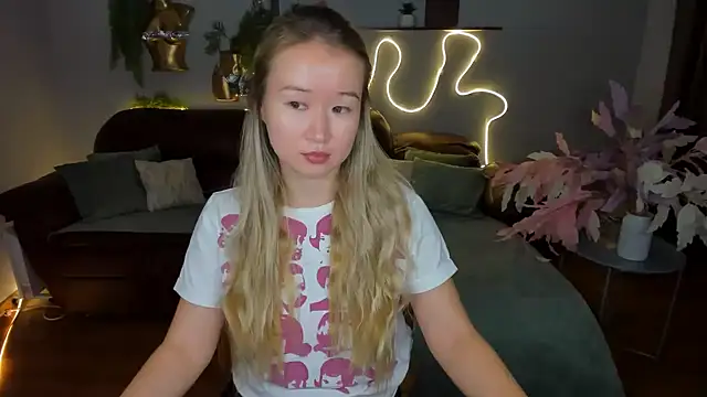 PollyOcean online show from 10/30/25, 11:22