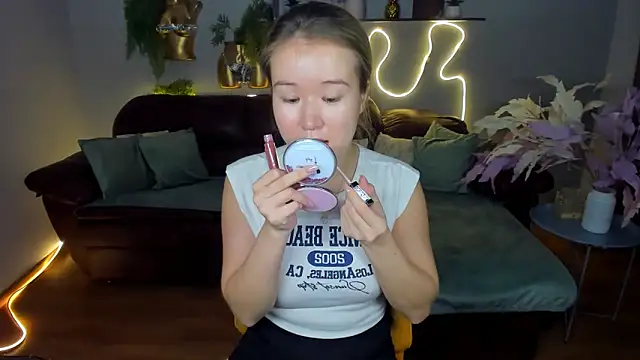 PollyOcean online show from 12/05/25, 09:51