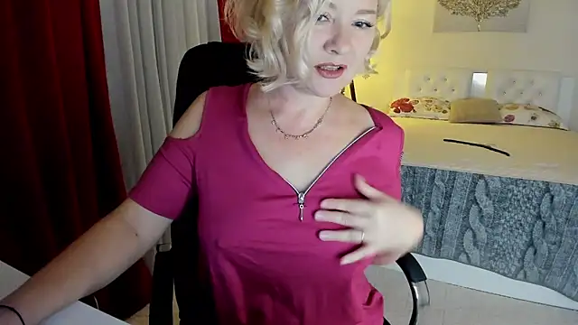 Colette  1977 online show from 11/20/25, 03:12