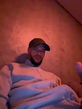 Lionayowe online show from 03/07/26, 01:24