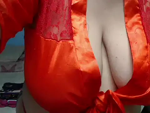 Snapshot of megan_slut1 chatting on 09/14/25, 11:15 megan slut1 online show from 09/14/25, 11:15