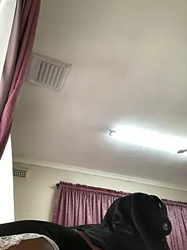 LuciousLips96 online show from 02/09/25, 06:11