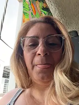 x elena x online show from 12/04/24, 12:14