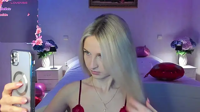 AnnaCarrera online show from 02/14/26, 08:05