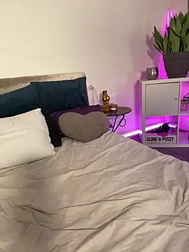 Snapshot of TiffanyRoxx chatting on 03/04/25, 12:39 TiffanyRoxx online show from 03/04/25, 12:39