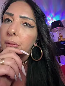TiffanyRoxx online show from 05/20/26, 10:05