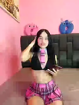 Snapshot of secretgreisy_ chatting on 12/15/24, 08:36 secretgreisy  online show from 12/15/24, 08:36