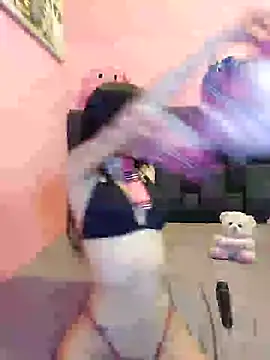 Snapshot of secretgreisy_ chatting on 12/15/24, 11:42 secretgreisy  online show from 12/15/24, 11:42