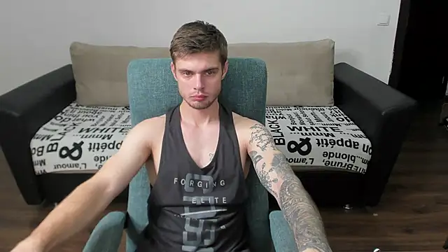 Snapshot of maks_wolfis chatting on 12/22/24, 12:39 maks wolfis online show from 12/22/24, 12:39