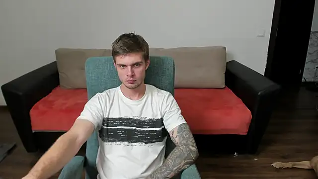 Snapshot of maks_wolfis chatting on 01/03/25, 02:30 maks wolfis online show from 01/03/25, 02:30