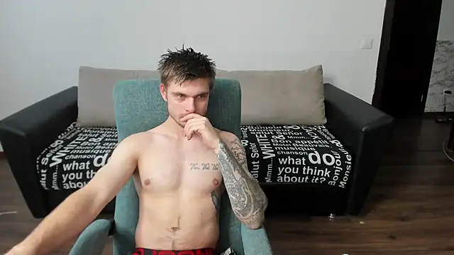 Snapshot of maks_wolfis chatting on 01/07/25, 08:34 maks wolfis online show from 01/07/25, 08:34