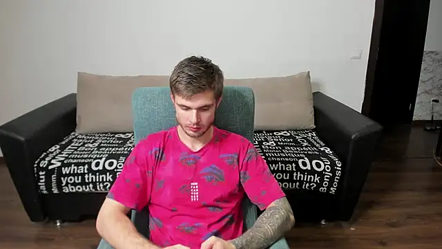 Snapshot of maks_wolfis chatting on 01/08/25, 01:31 maks wolfis online show from 01/08/25, 01:31