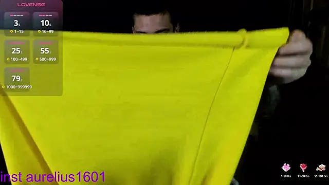 Snapshot of maks_wolfis chatting on 11/22/25, 08:02 maks wolfis online show from 11/22/25, 08:02