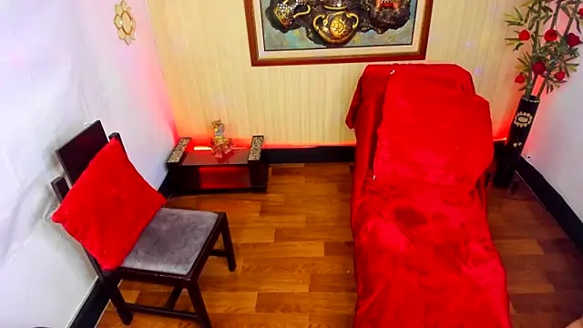 Snapshot of PowerExplosive chatting on 11/15/25, 12:08 PowerExplosive online show from 11/15/25, 12:08