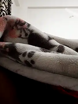 Snapshot of indianguy21 chatting on 12/20/24, 05:08 indianguy21 online show from 12/20/24, 05:08