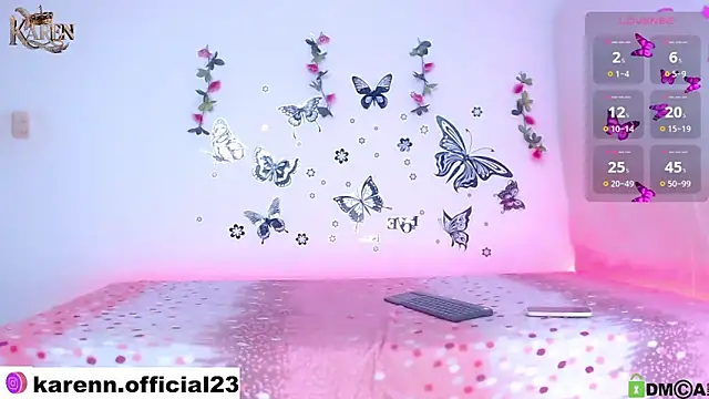 Snapshot of karen_sofia_ chatting on 02/14/25, 01:29 karen sofia online show from 02/14/25, 01:29