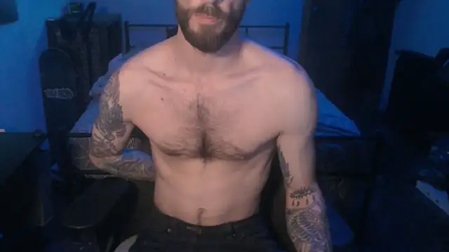 Snapshot of SexxxyLouis chatting on 01/22/25, 06:31 SexxxyLouis online show from 01/22/25, 06:31