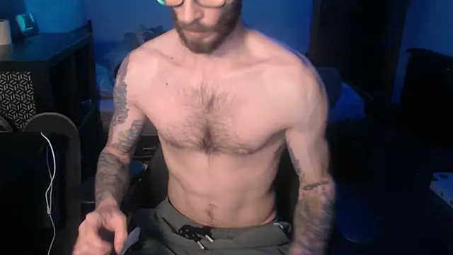 Snapshot of SexxxyLouis chatting on 01/30/25, 07:26 SexxxyLouis online show from 01/30/25, 07:26