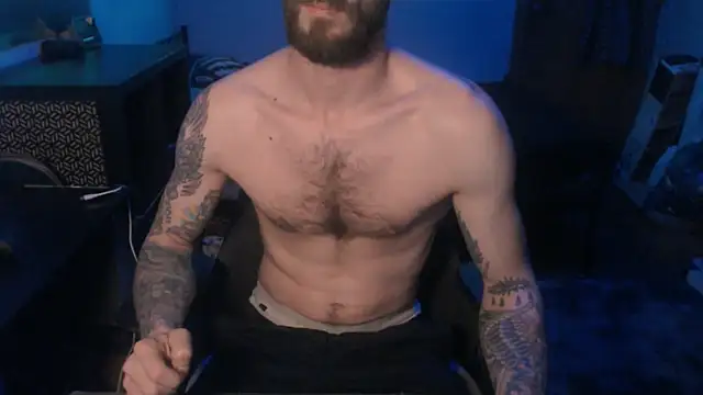 Snapshot of SexxxyLouis chatting on 02/07/25, 06:34 SexxxyLouis online show from 02/07/25, 06:34