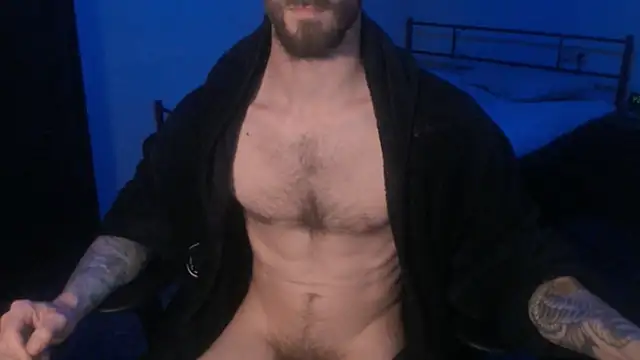 Snapshot of SexxxyLouis chatting on 03/09/25, 07:56 SexxxyLouis online show from 03/09/25, 07:56