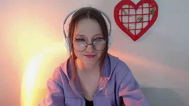 Snapshot of _Hanna_Moon_ chatting on 05/29/26, 10:46 Hanna Moon online show from 05/29/26, 10:46
