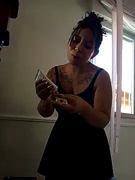 little susie online show from 09/25/25, 07:56