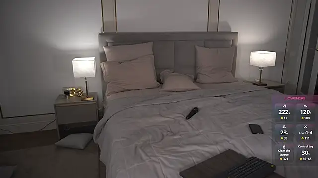 Snapshot of eseniyavl chatting on 11/02/25, 05:10 eseniyavl online show from 11/02/25, 05:10